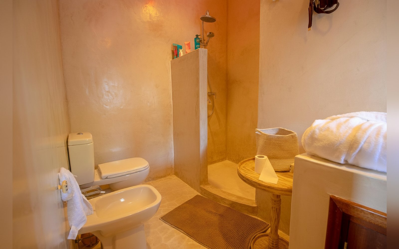 Nuru Luxury Villa, 